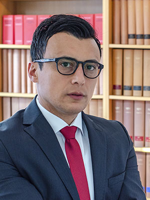 Rechtsanwalt Ferdi Özbay